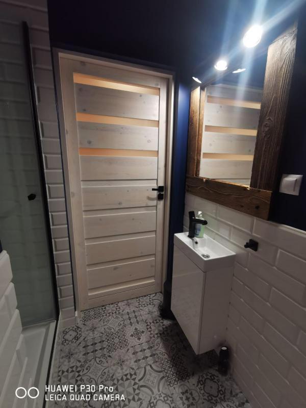 Komfortowe Pokoje W Gdansku W Poblizu Jeziora I Lasu Exterior photo